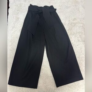 RW&CO. Black Wide-Leg Cropped Palazzo Trousers